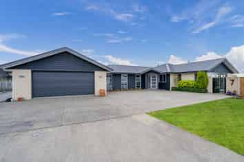 7 Somerset Lane, Rosedale