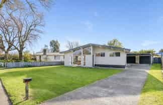 76 Oakfield Crescent, Pukete
