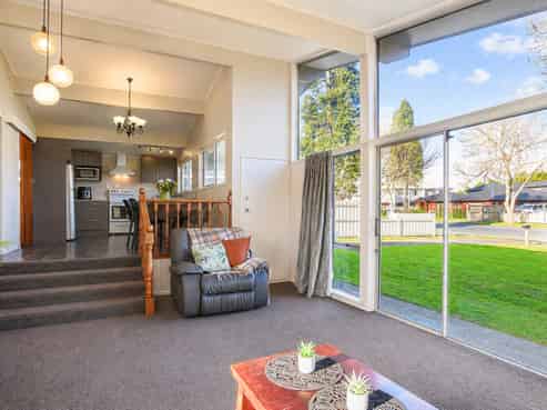 76 Oakfield Crescent, Pukete