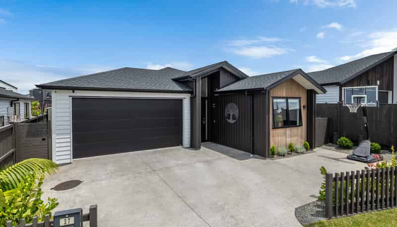 37 Matahae Crescent, Milldale