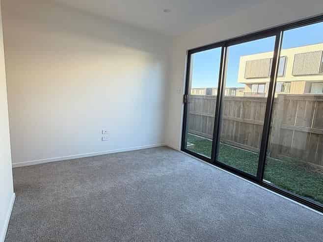 17 Walmer Road, Point Chevalier
