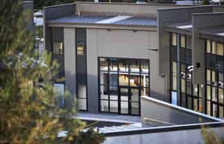 14/3 Pacific Rise - thriving commercial hub