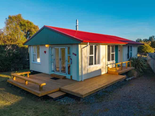22B Marino Street, Rangataua