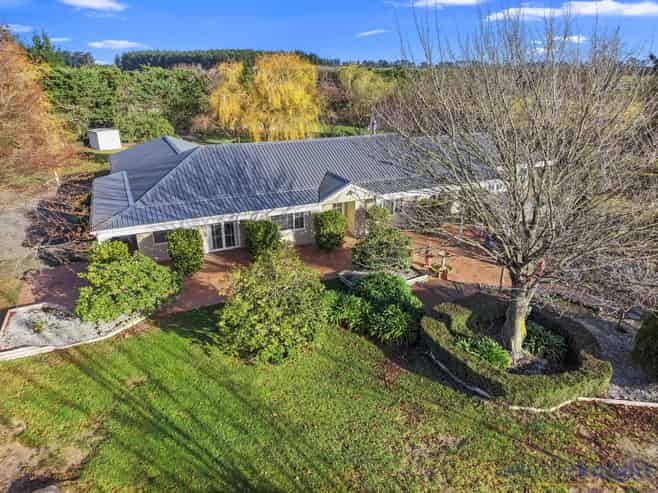 111 Telegraph Road, Burnham