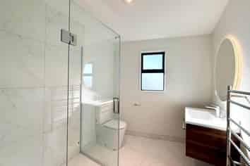 2A Moa Road, Point Chevalier