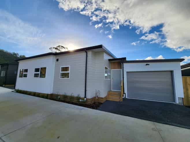 B/61 Westminster Street, Wainuiomata