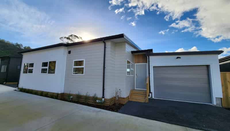 B/61 Westminster Street, Wainuiomata