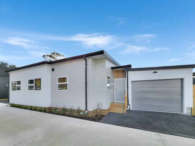 B/61 Westminster Street, Wainuiomata