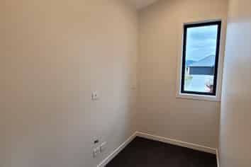 24 Hidden Lakes Avenue, Te Anau