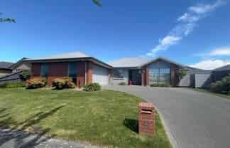 44 Somerville Crescent, Aidanfield