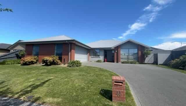 44 Somerville Crescent, Aidanfield