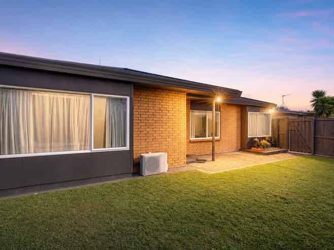 45A Sandwich Road, Saint Andrews