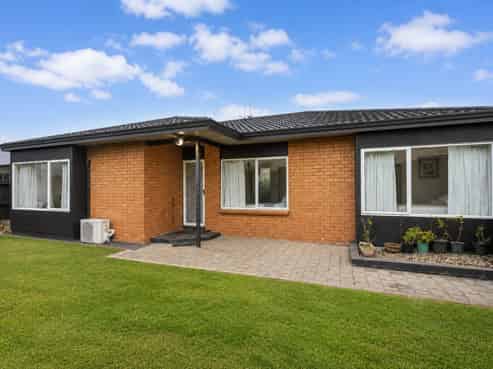 45A Sandwich Road, Saint Andrews