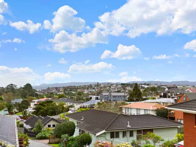 2/16B Penney Avenue, Mount Roskill