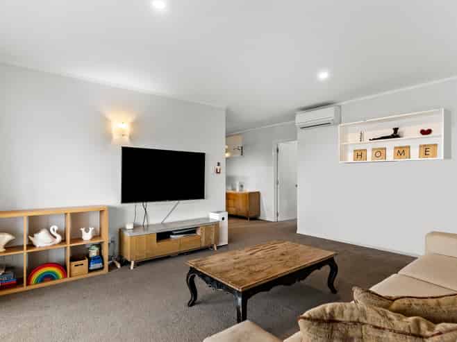 2/16B Penney Avenue, Mount Roskill