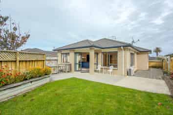 301b Fenton Street , Thames
