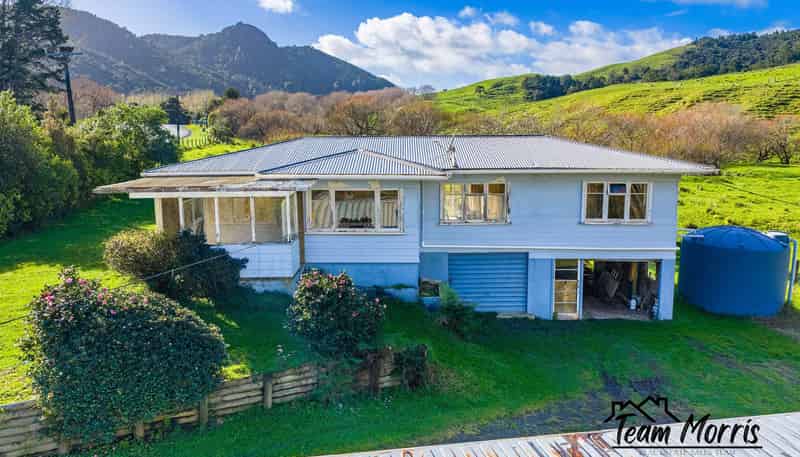 2416 State Highway 1, Brynderwyn