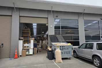 Modern Industrial Unit in Gracefield