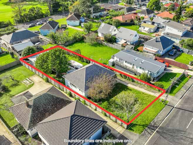 16 Morrie Laing Avenue, Mount Roskill