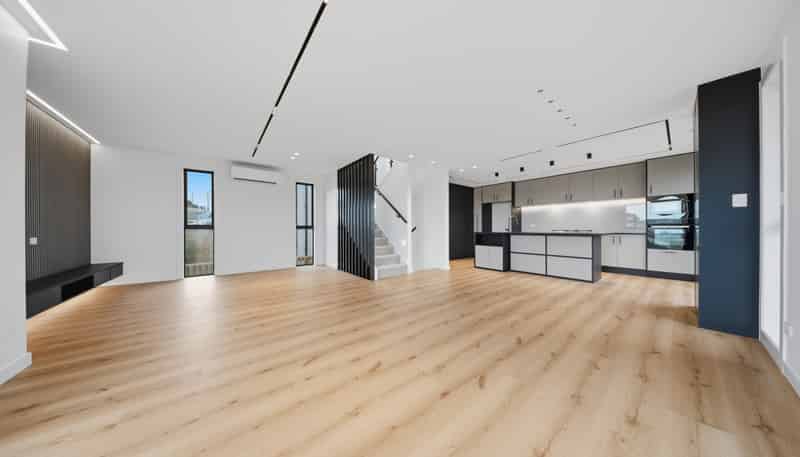 2A Rangitoto Terrace, Milford