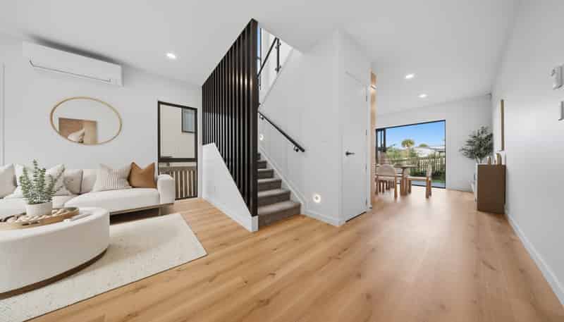 2E Rangitoto Terrace, Milford