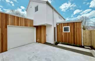 98D Geraldine Street, Edgeware