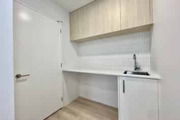 98D Geraldine Street, Edgeware