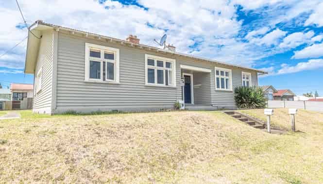 34 Aotea Street, Castlecliff