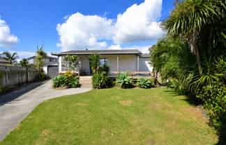 14a Ross Crescent, Orewa