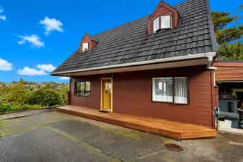57B Girrahween Drive, Totara Vale