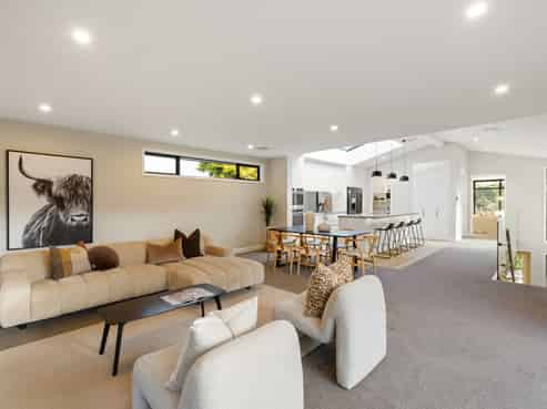 930A River Road, Queenwood