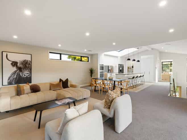 930A River Road, Queenwood