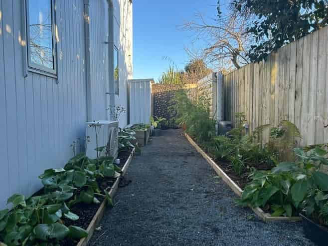 Auckland - Address withheld