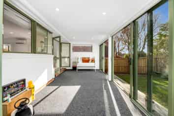2/18 Mission View Drive, Northpark