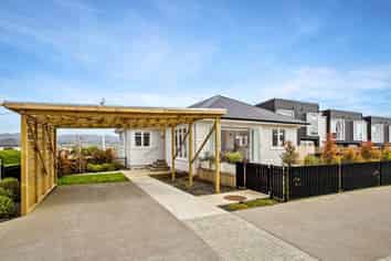 1/20 James Laurie Street, Henderson