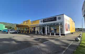 Signature Retail in Porirua