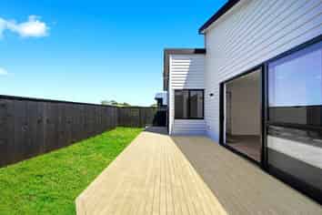 76 Huanui Drive, Orewa