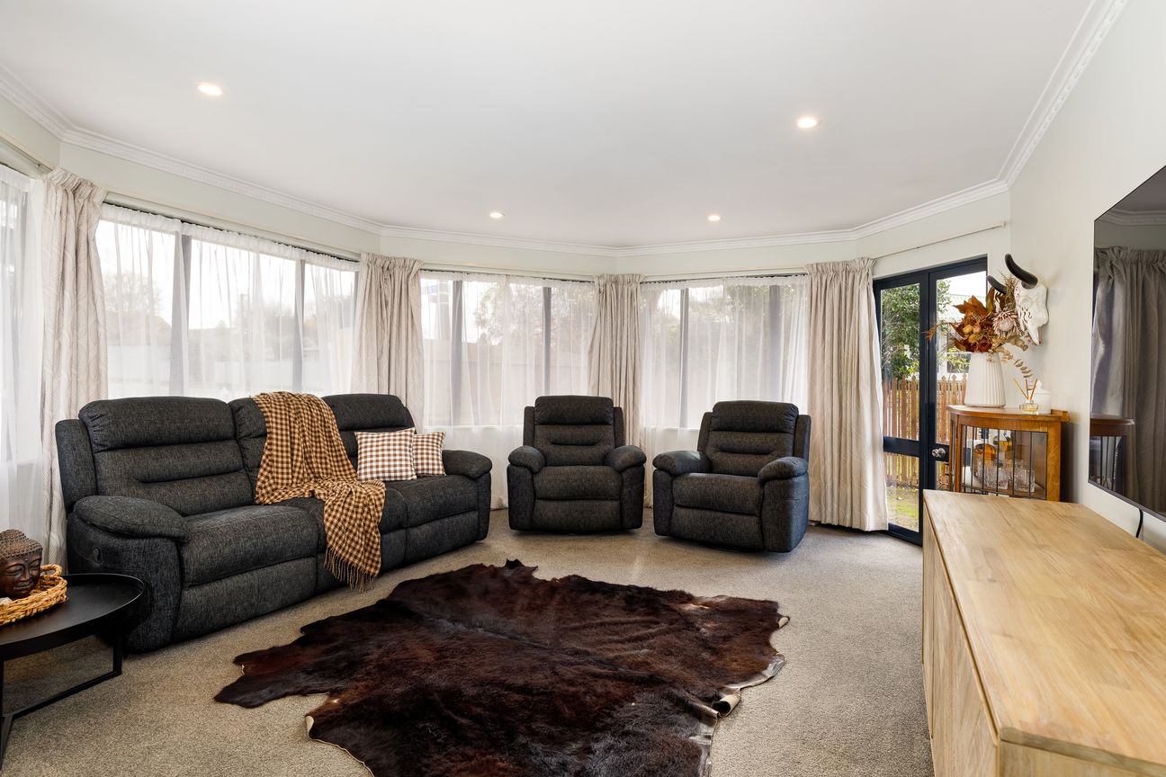 Modern Living, Genuine Motivation - Aanzicht 5