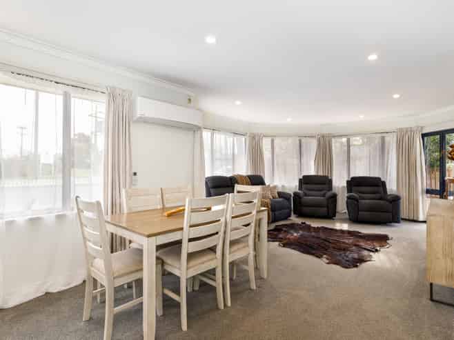 45 Weld Street, Redwoodtown