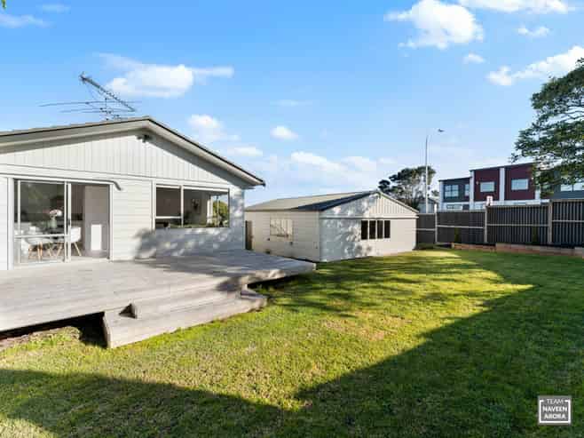 135 Hyperion Drive, Randwick Park