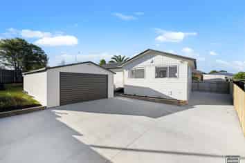135 Hyperion Drive, Randwick Park