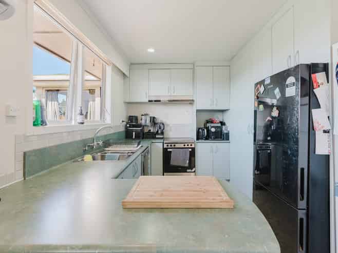 54 Acacia Crescent, Glenview