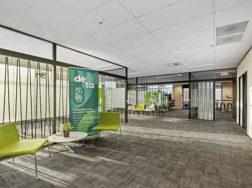 Premium Lincoln Road Office