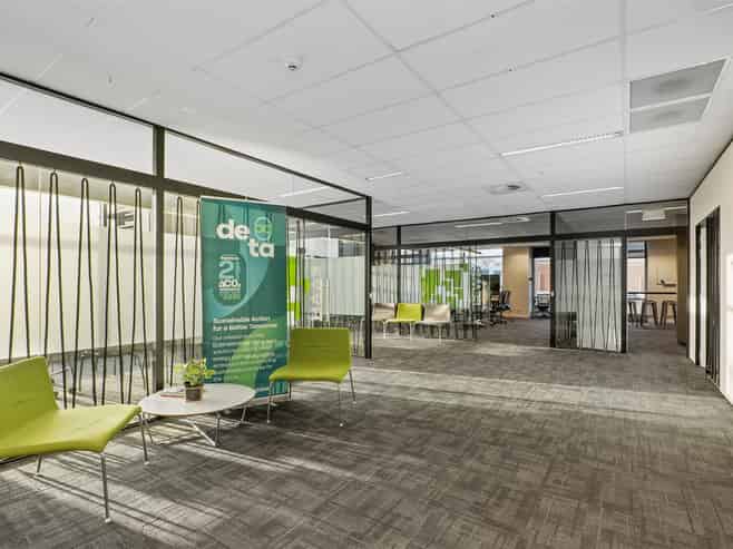 Premium Lincoln Road Office