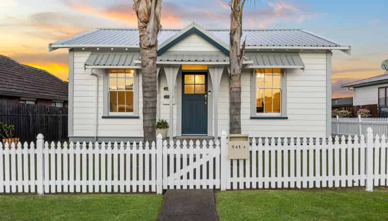 1/141 Colwill Road, Massey
