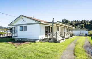 79 Valley Road, Hikurangi