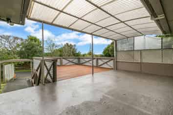 51 Tirimoana Road, Te Atatu South