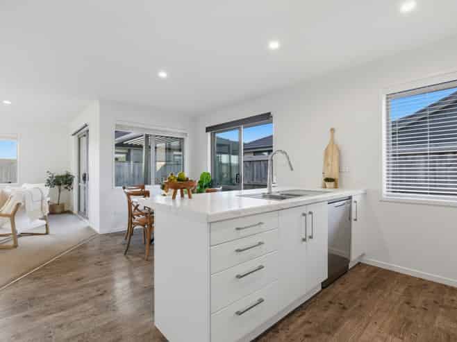 22 Kanapa Close, Papamoa