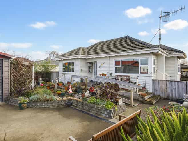 61 Salisbury Street, Levin