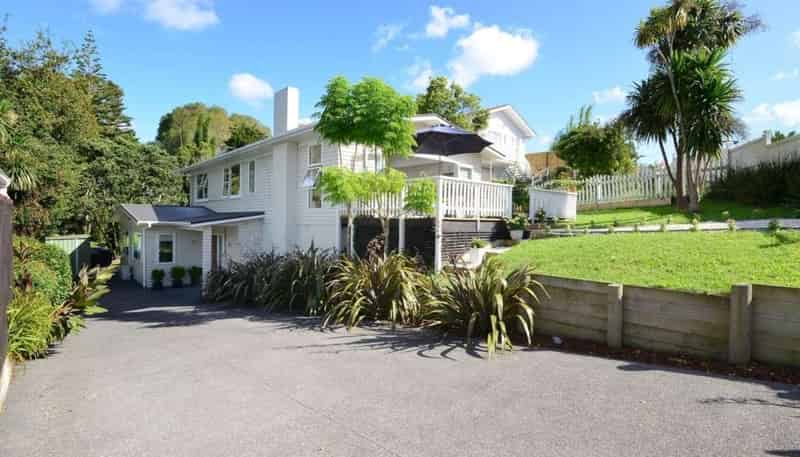 29 Marina Road, Torbay